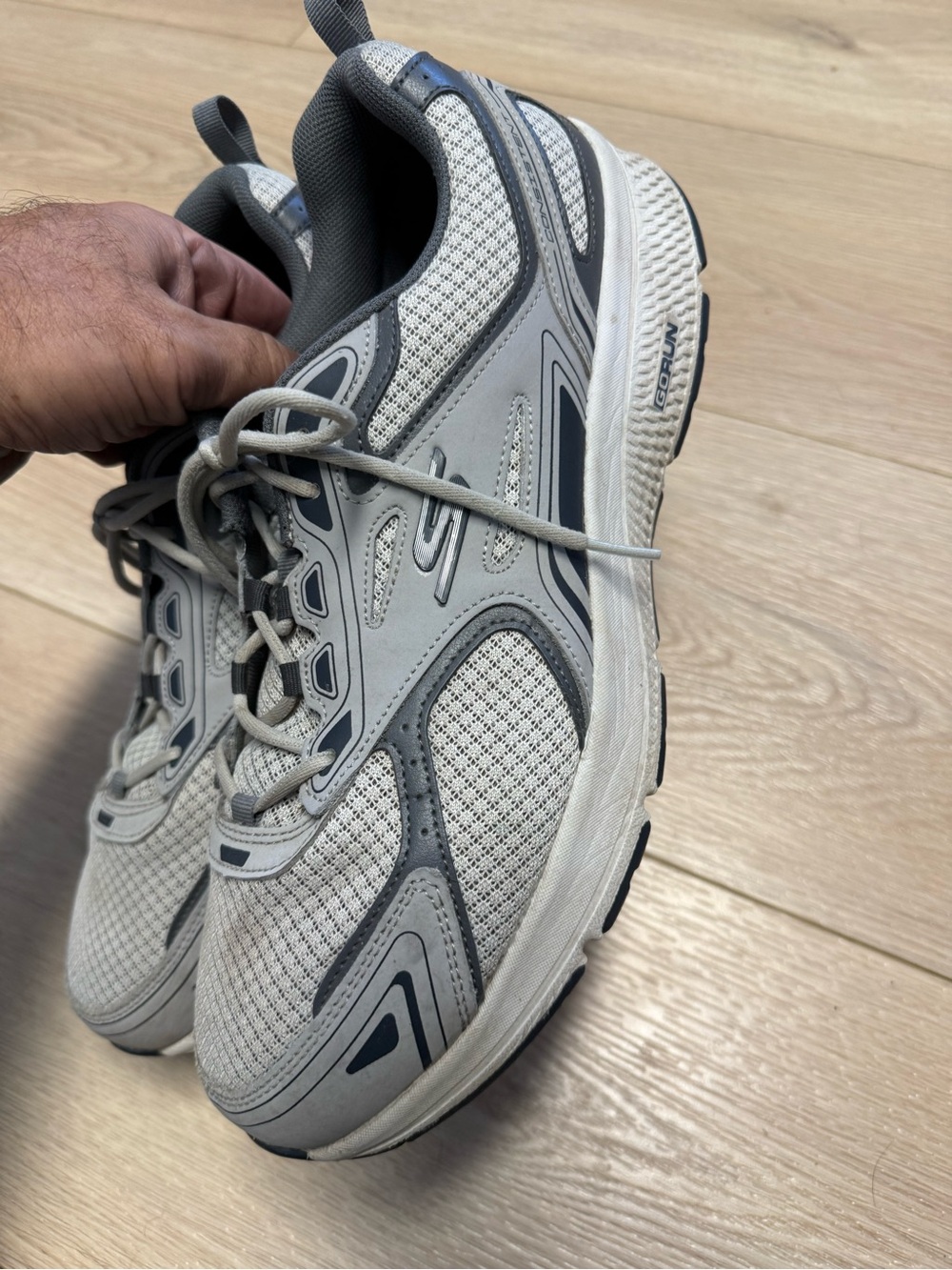 Skechers Men's GOrun Consistent athletic running shoes Grey Size 11.5 - Picture 10 of 11